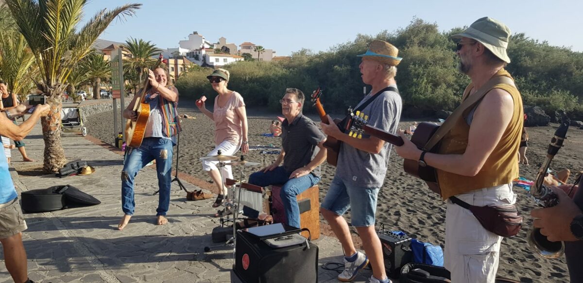 Spontanitäter am "Baby Beach" auf La Gomera